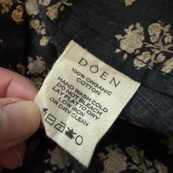 Doen Kaira Dress in Noir Meadowsweet Floral - Picture 6 of 6